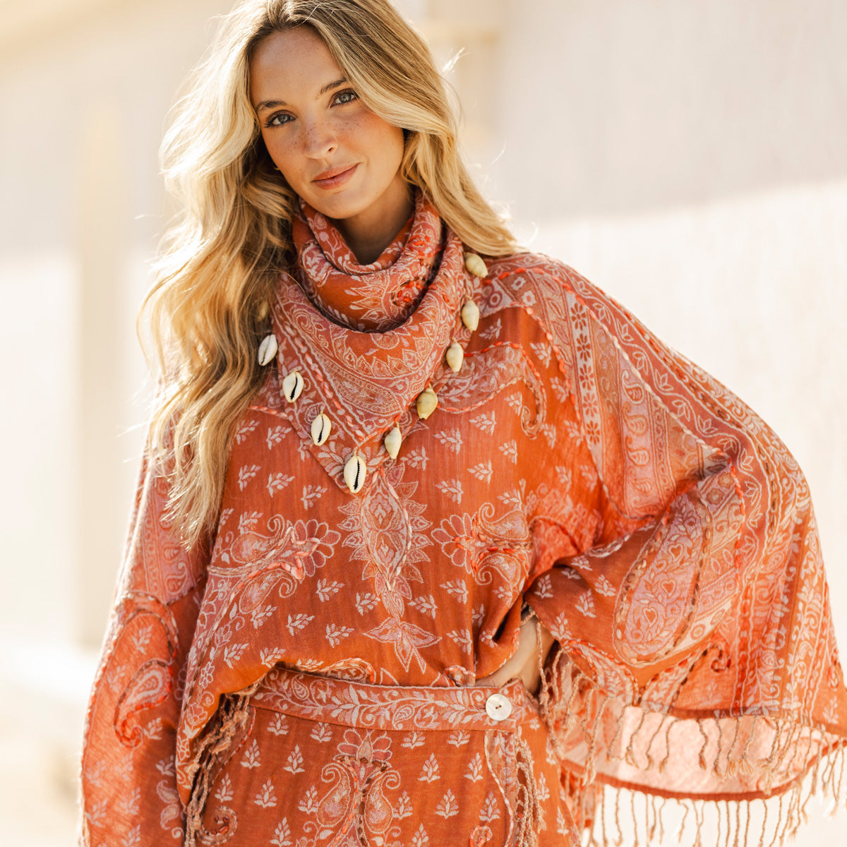 Poncho Uma Pink By Cris Mata