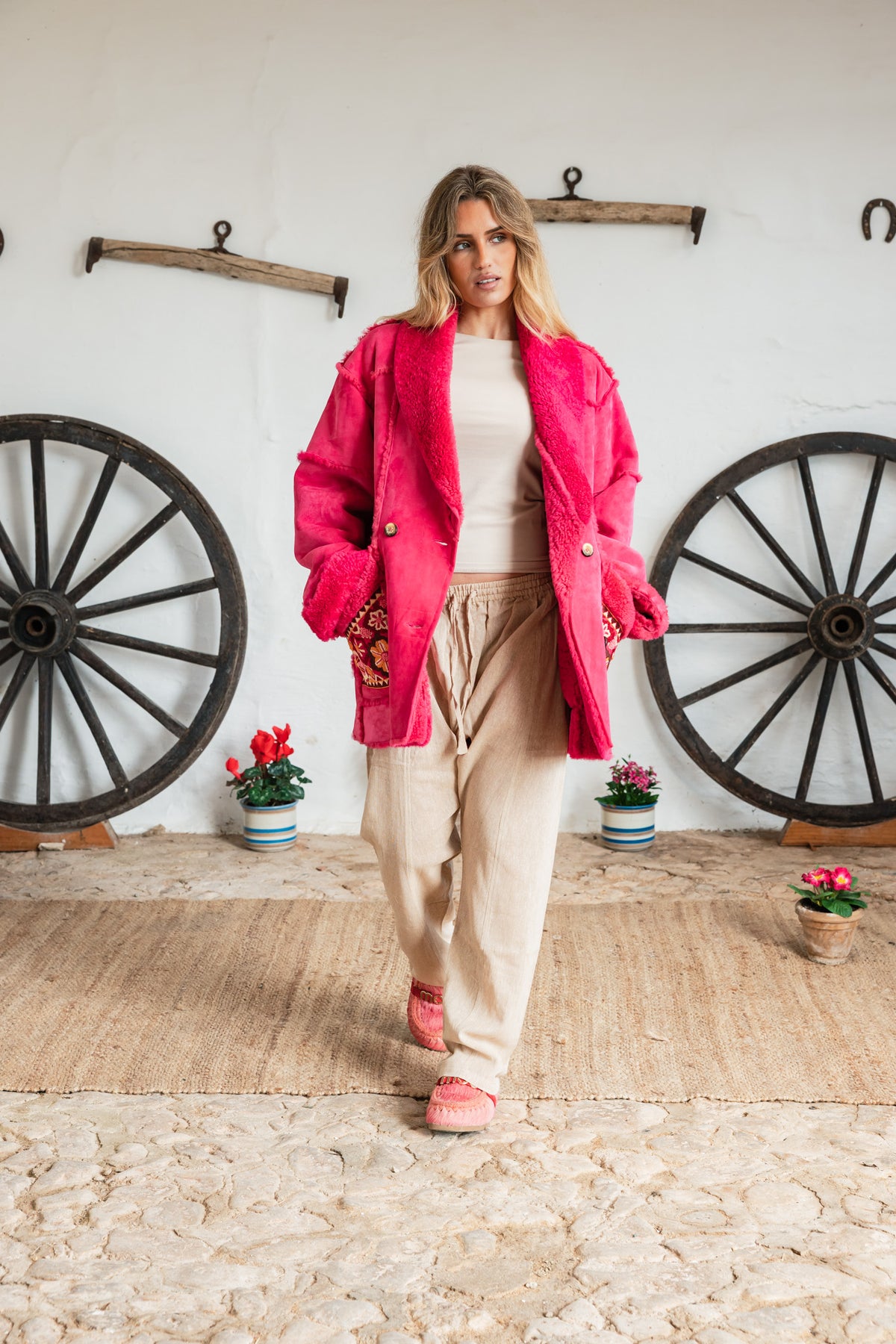 Galdana Pelliza Embroidery Pockets Fucsia