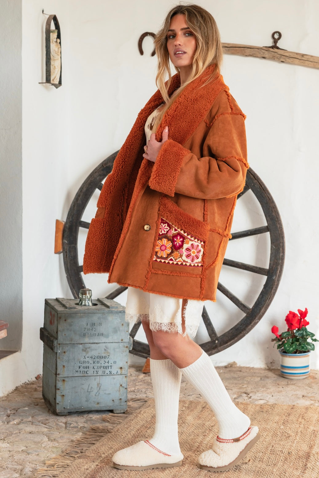 Galdana Pelliza Embroidery Pockets Orange