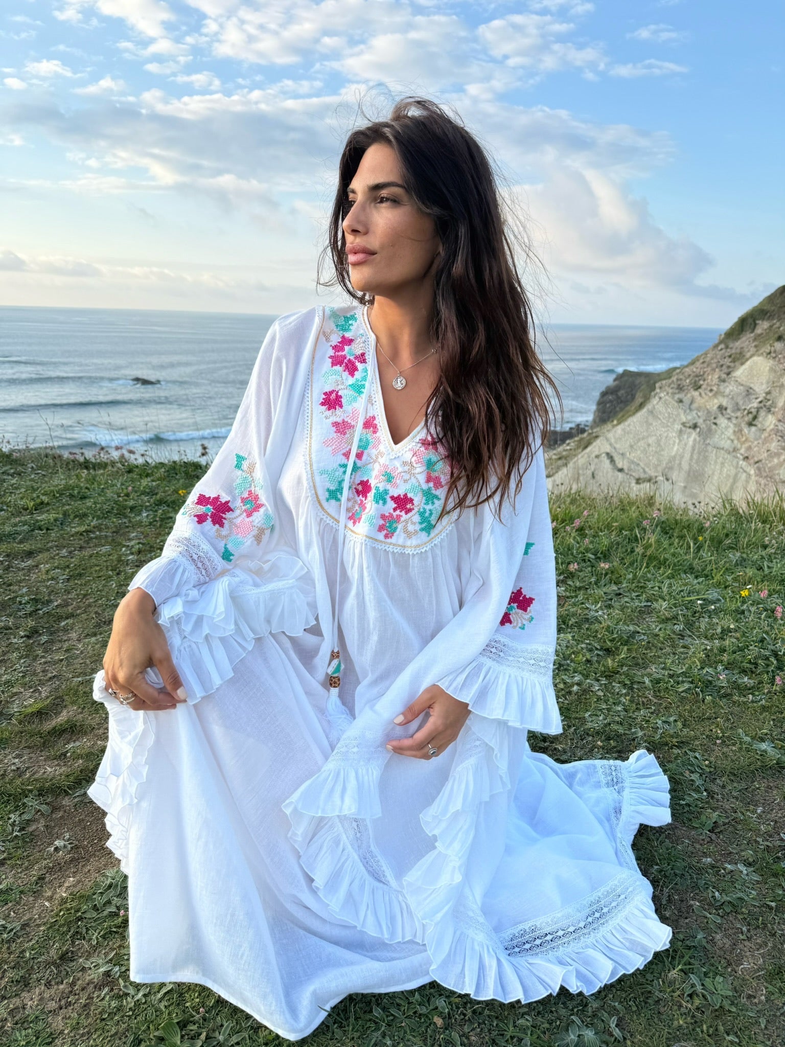 Pregonda Long Kaftan White