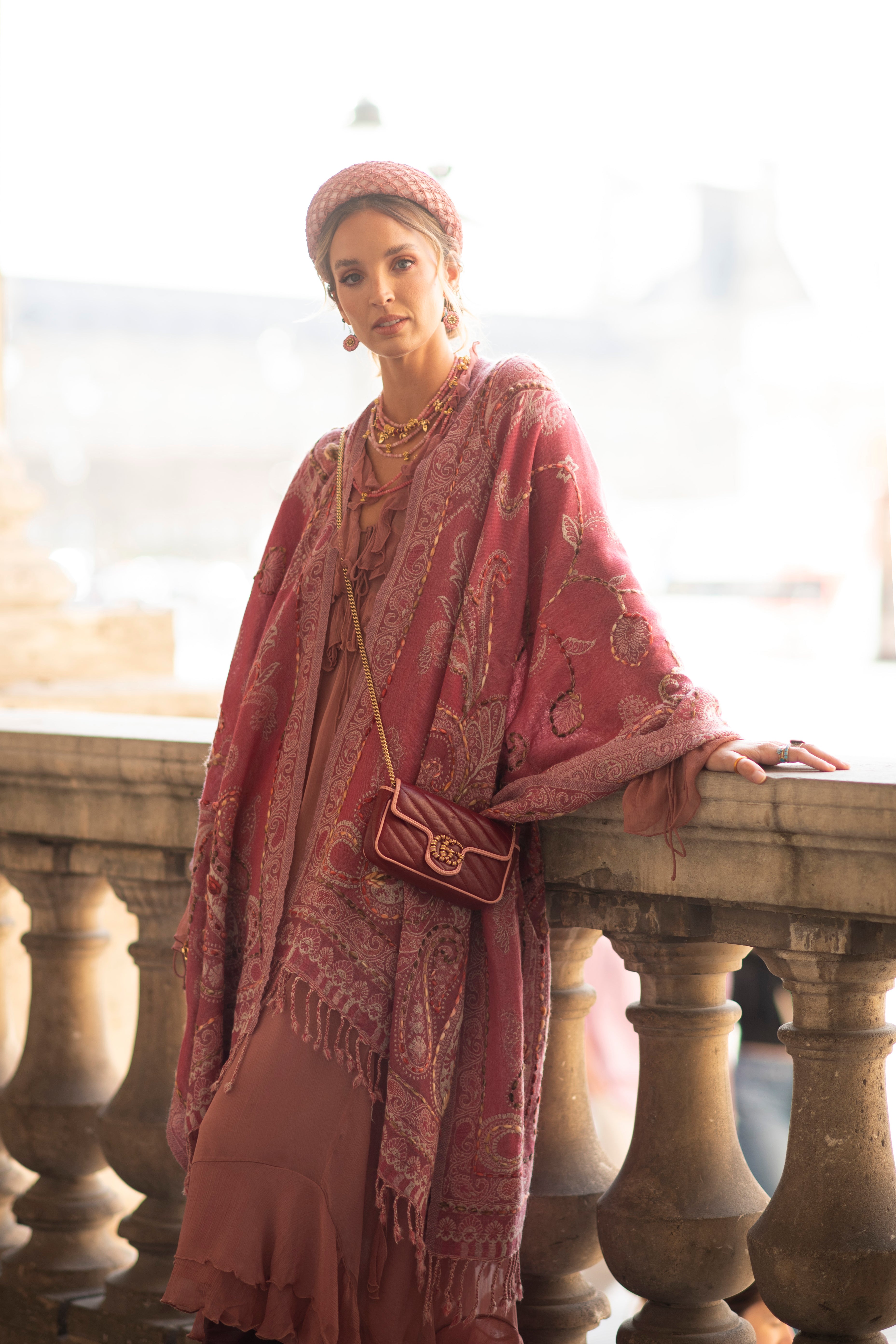 Amoha Poncho Pink & Colors
