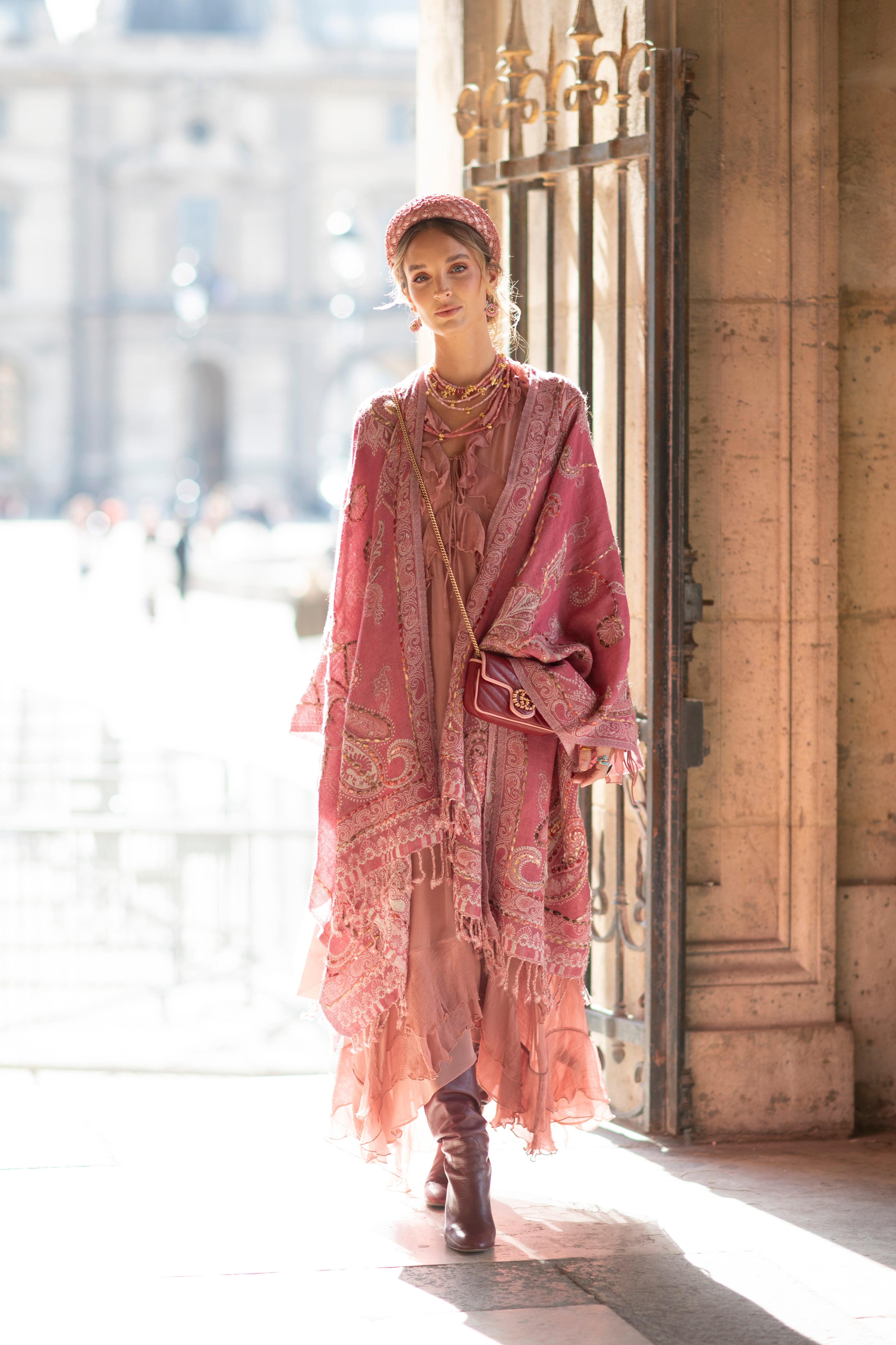Amoha Poncho Pink & Colors