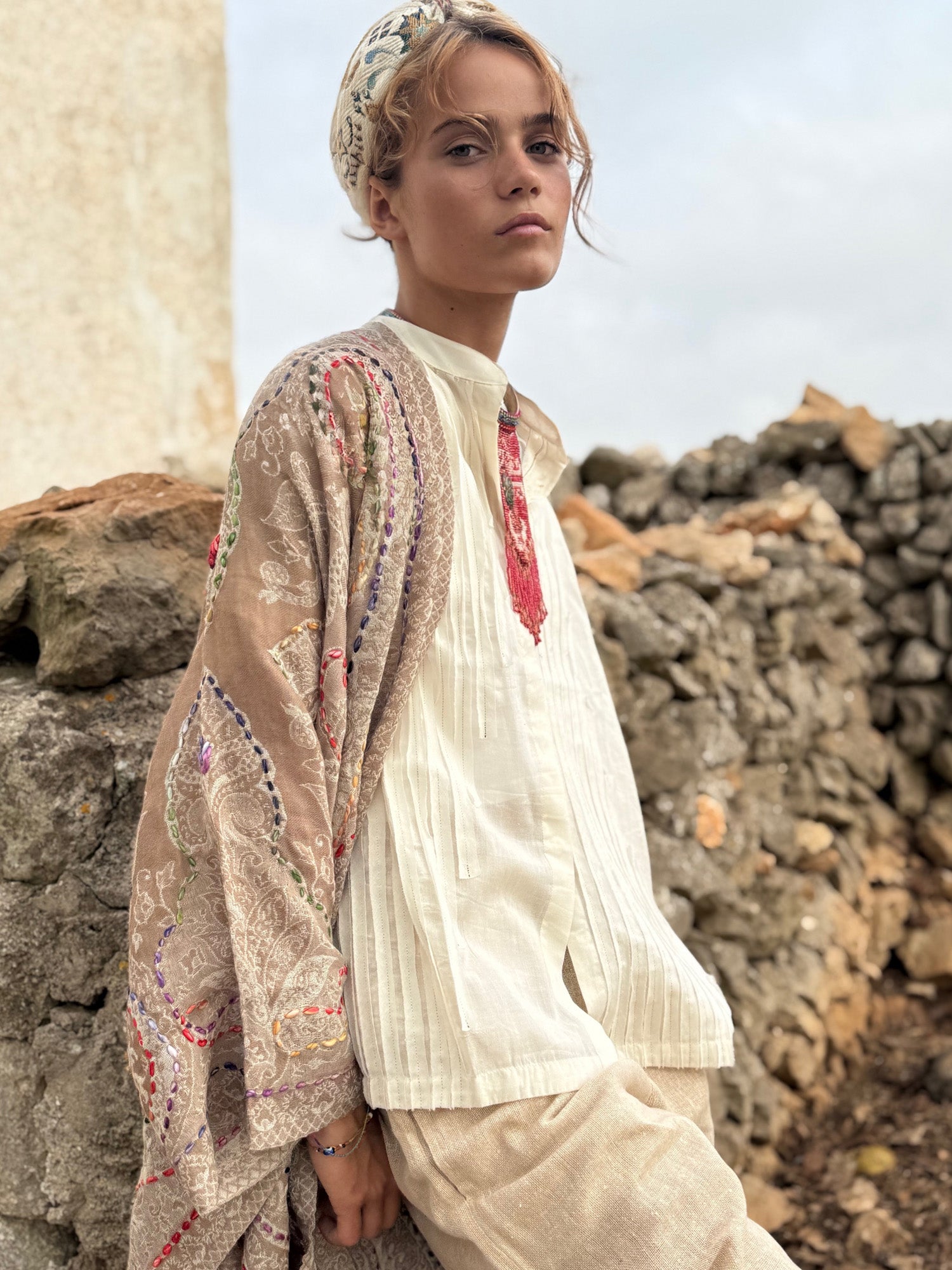 Amoha  Poncho Cream