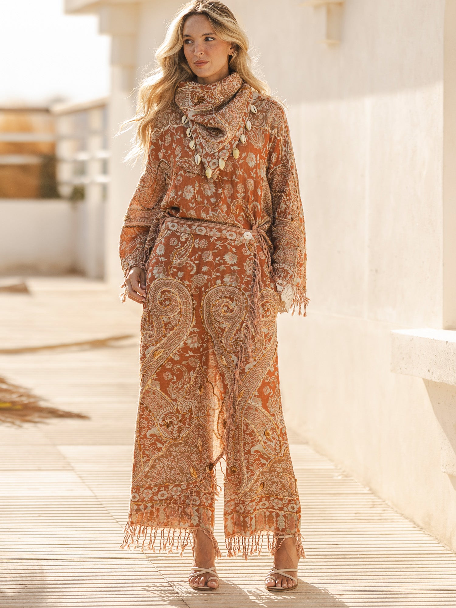 Poncho Uma Orange By Cris Mata