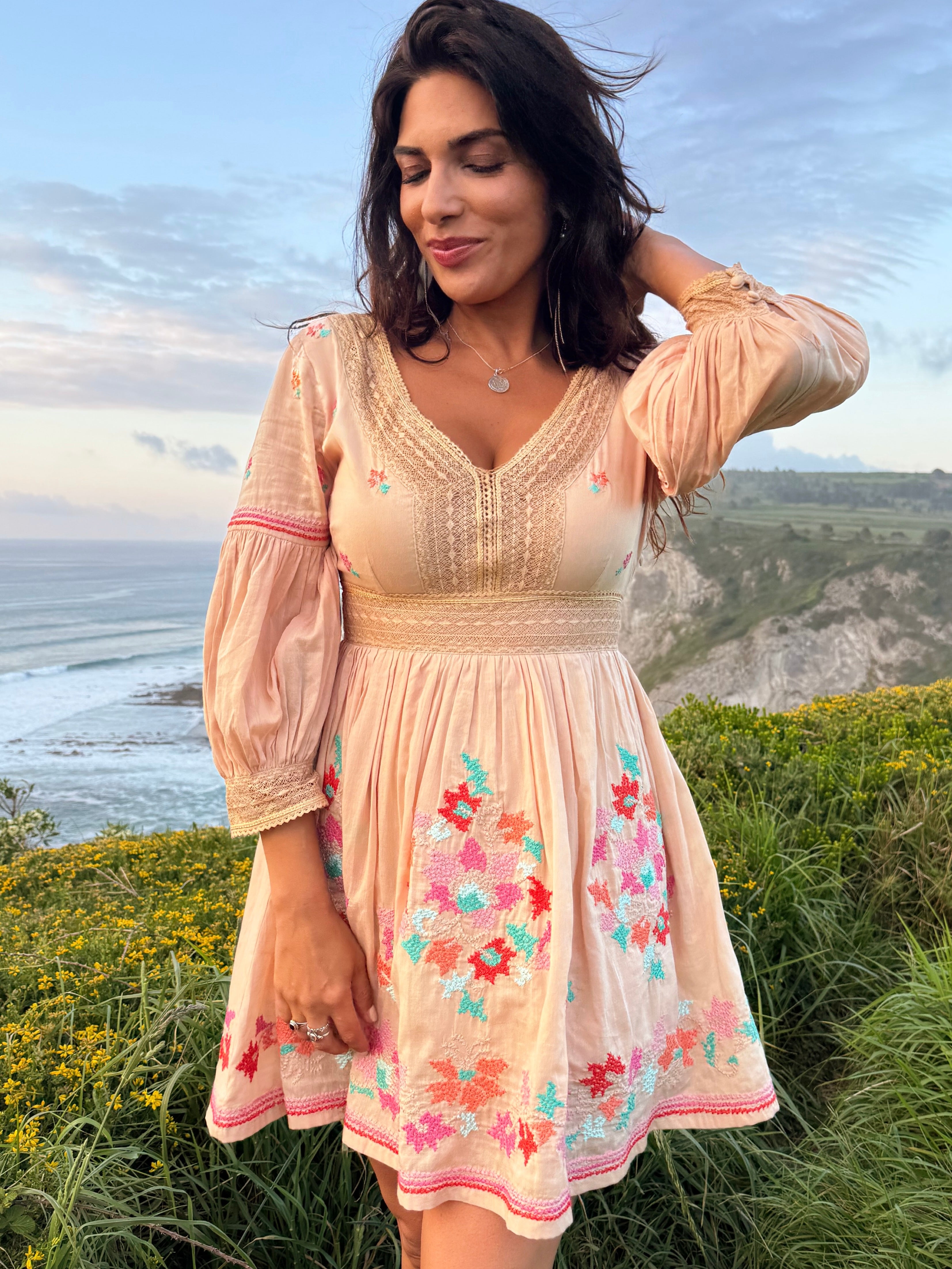 Son Saura Short Dress Sleeve Toste