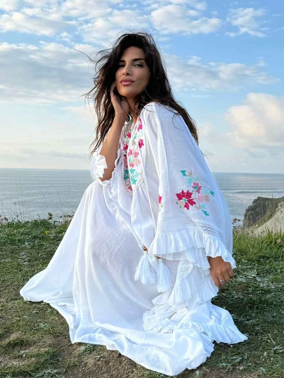 Pregonda Long Kaftan White